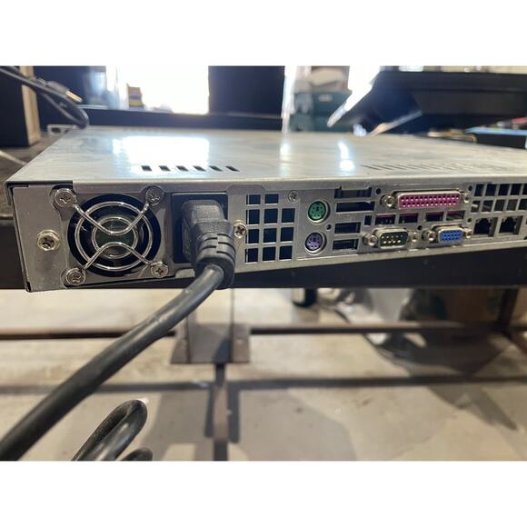 Super micro Server - Picture 4 of 9